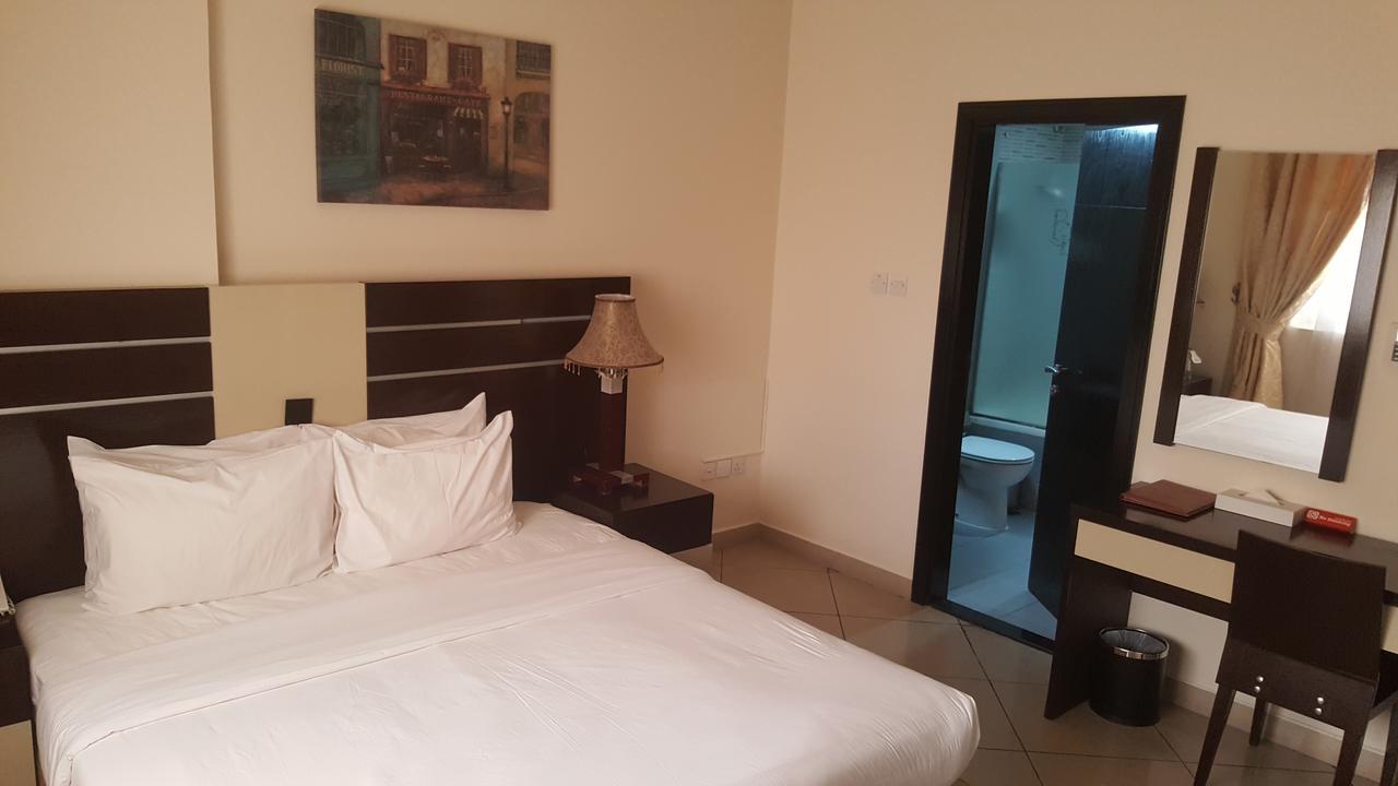 Boulevard City Suites Hotel Apartments Dubai Exteriör bild