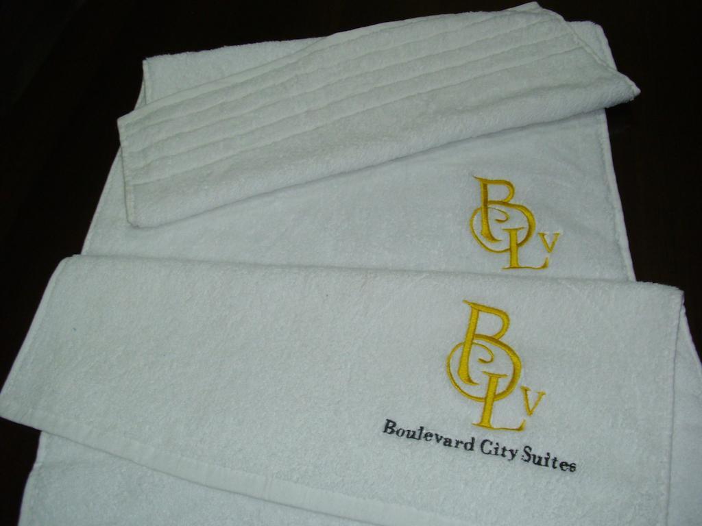 Boulevard City Suites Hotel Apartments Dubai Exteriör bild
