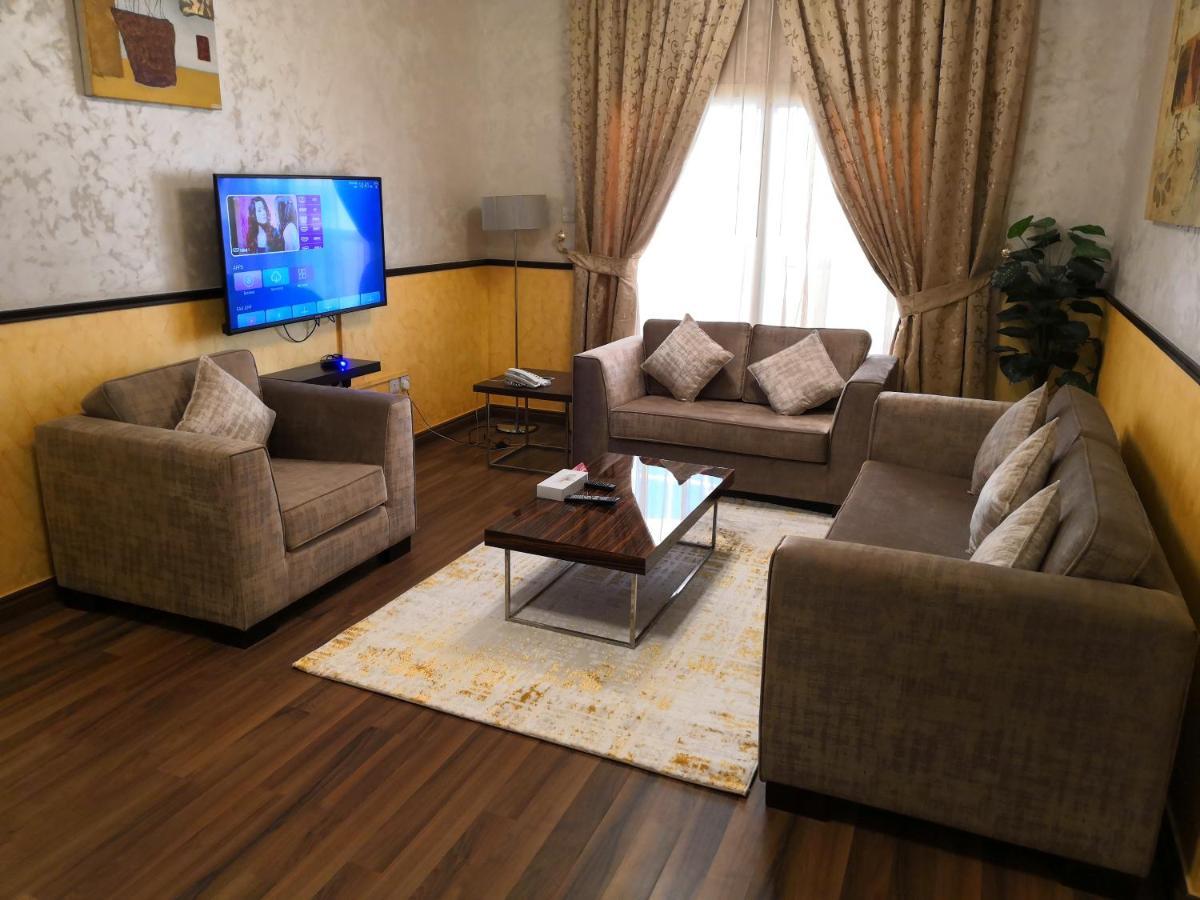 Boulevard City Suites Hotel Apartments Dubai Exteriör bild